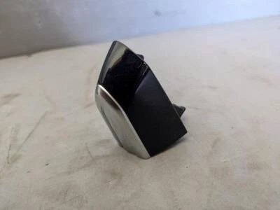 Tapa de cilindro de bloqueo de puerta trasera izquierda o derecha OEM 2013-2019 Cadillac XTS XT4 XT5 Foto 1 de 4