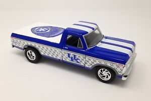 UK Kentucky Wildcats 1979 Ford Pickup 1:25 Scale Diecast Bank Ltd Edition of 300