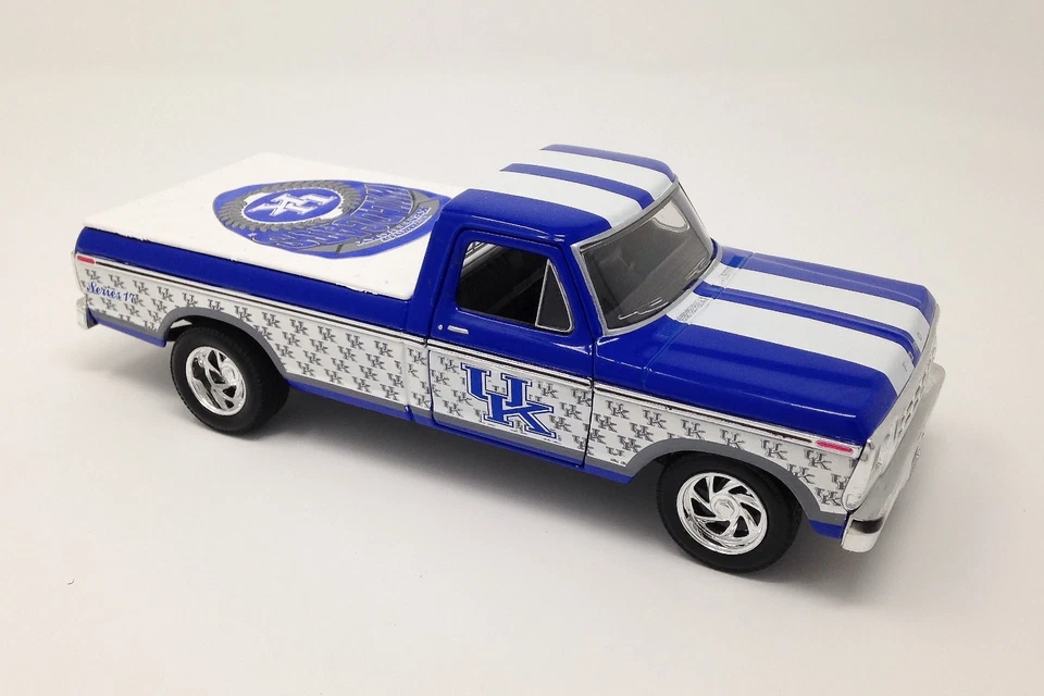 UK Kentucky Wildcats 1979 Ford Pickup 1:25 Scale Diecast Bank Ltd Edition of 300 - Image 1 of 4