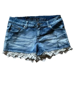 Montana Jeans Denim Lace Trim Shorts Women’s Size 9/10 - Picture 1 of 5