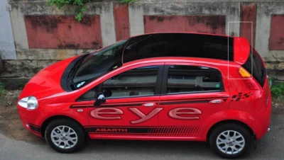 ALERÓN TECHO TRASERO FIAT GRANDE PUNTO Foto 1 de 3