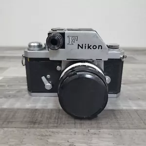 Nikon F Photomic analoge Vintage-Spiegelreflexkamera 35 mm mit 50 mm Objektiv ungetestet - Bild 1 von 7