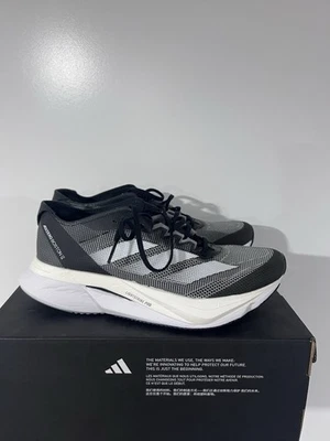 adidas boston 12 men’s size 7.5 - Image 1 of 4