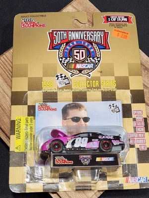 1998 年纳斯卡赛车冠军 50 周年杰夫·伯顿新闻通行证 1:64 #99 — 第 1/4 张图片