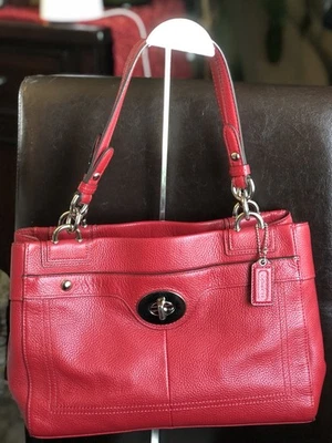 BOLSO DE MANO COACH DE CUERO GRANULADO ROJO PENELOPE F16531 Plateado Hware Foto 1 de 4
