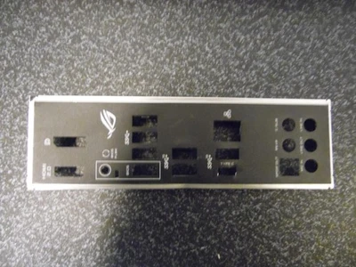 Asus IO SHIELD BLENDE Backplate Strix X570-F Gaming ROG Strix X570-F Gaming - Bild 1 von 2