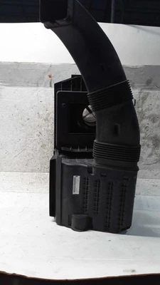 Volvo S60 2015 conjunto de filtro de aire OEM 31460390 usado 2,5 L 141 k millas negro Foto 1 de 4