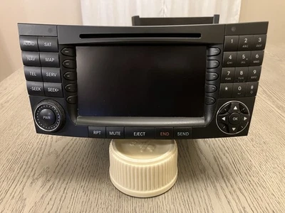 03-08 Mercedes W219 CLS500 E320 E550 Command Head Unit Navigation Radio CD OEM - Image 1 of 4