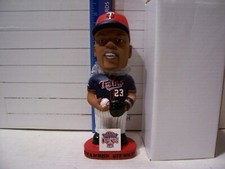 2005 SHANNON STEWART MINNESOTA TWINS SEASON TICKET HOLDER BOBBLEHEAD MINT