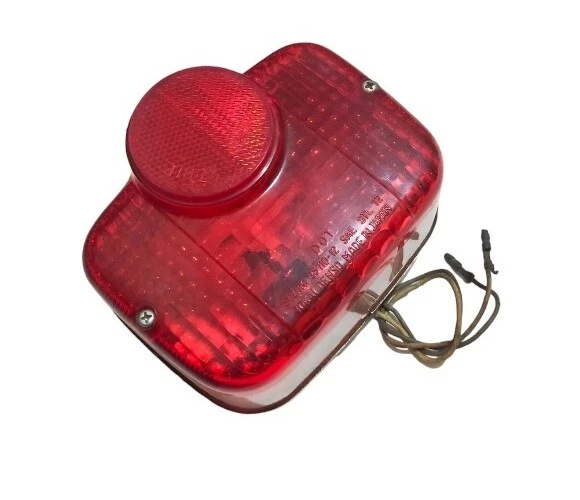 Genuine Suzuki RV90 RV125 MT50 TS50 TS75 TC100 Rear Tail Light Lamp Nos - Изображение 1 из 4