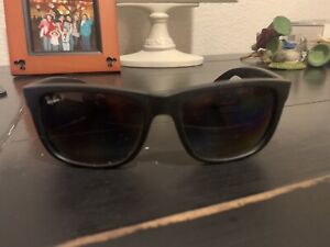 Ray-Ban Justin Matte Black/Grey 54mm Sunglasses RB4165 622 AS IS