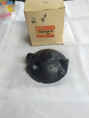NOS Suzuki DS100 DS185 DS80 Cabeza Luz Estuche Cubo Carcasa 51811-46400-291 Foto 1 de 4