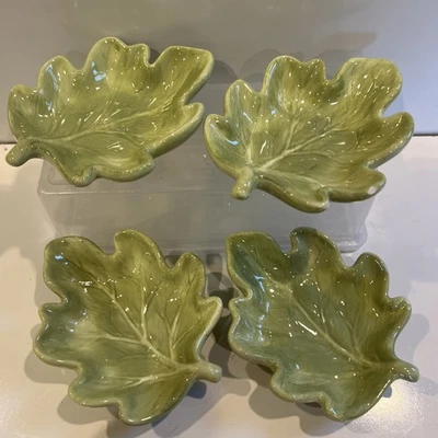 Set Of 4 Tabletops Gallery MISTO GREEN Leaf Dishes (1 has small chip) See Photos - Image 1 of 4