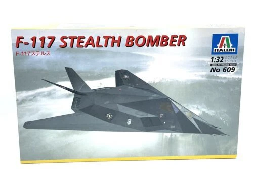 Italeri Lockheed F-117 Stealth Bomber 1:32 Model Kit VINTAGE SEALED # IZ - Immagine 1 di 4