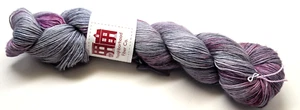 Single Hank Hand Neighborhood Fiber Company 100% Superwash merino 4 once / 475 iarde - Foto 1 di 2