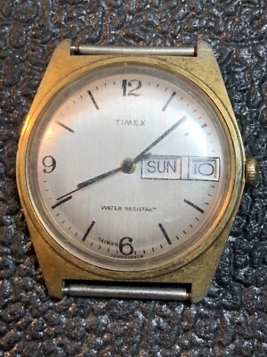 Reloj mecánico Timex Gran Bretaña vintage para hombre 34 mm para reparación funciona Foto 1 de 4
