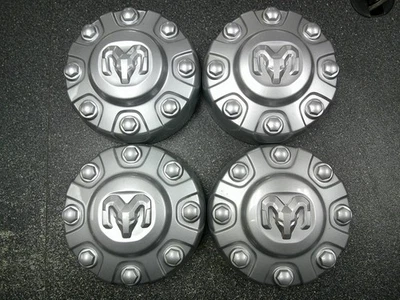Dodge Ram 2500 3500 2013-2024 18" OEM tapas centrales plateadas 6PG02TRMAB 2472 - Juego/4 Foto 1 de 4