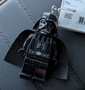 LEGO STAR WARS DARTH VADER LED KEY CHAIN FLASHLIGHT New With Tag. - Picture 1 of 4