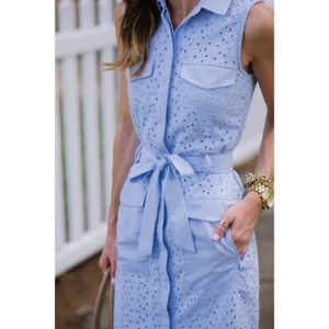 Abito camicia CeCe Cynthia Steffe taglia 6 occhiello senza maniche colletto tasche con cintura - Foto 1 di 14