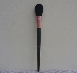 All-over Eyeshadow Brush, Full Size, Brand New!! - Picture 1 of 5