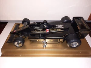 Burago BBurago F1 Lotus JPS 79 MK4/79 #5 Mario Andretti accendino lighter 1/14 - Foto 1 di 5