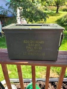 Vintage grüne Munitionskiste Metall 820 Patronen 5,56 mm Kugel M193 Kartons - Bild 1 von 3
