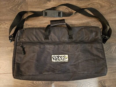 ¡Bolso acolchado vintage REDz para pistola de paintball con correa para el hombro estuche de transporte! Foto 1 de 4