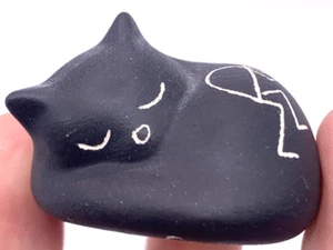 P Jim Acoma Pottery quasi nuovo gatto che dorme nero Kokopelli - Foto 1 di 7