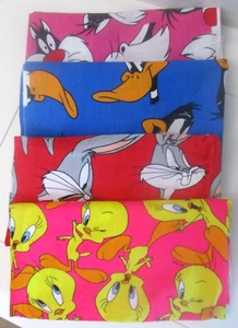 Looney Tunes 4 x Material Tweety Bugs Daffy & Sylvester 22"x 44" for Pillows - Picture 1 of 9