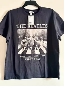 H&M The Beatles Oversized T-Shirt Shirt Abbey Road Cotton MEDIUM Music Rare NEW - Picture 1 of 6