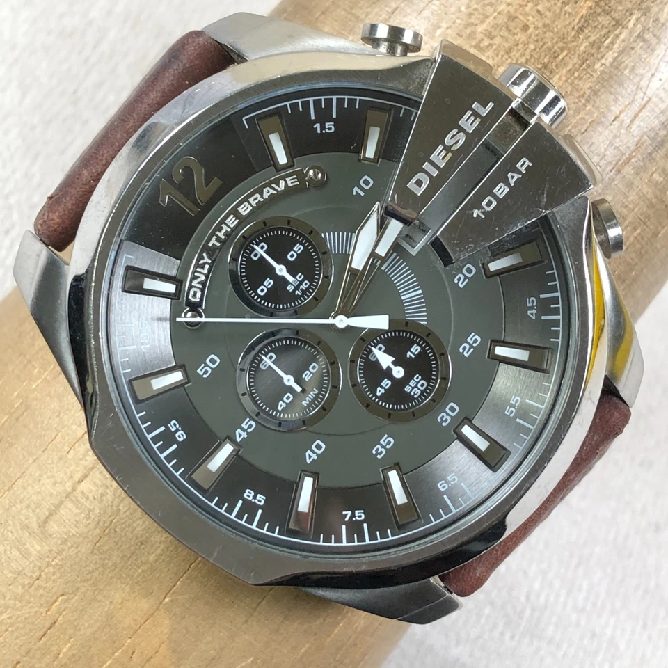 Diesel Mega Chief Hombre DZ-4290 Formal Cronógrafo Cuero Cuarzo 54mm Reloj 8" Foto 1 de 4
