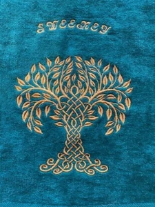 CELTIC TREE OF LIFE  VELOUR HAND TOWEL ST PATRICKS IRISH  PERSONALIZED HANDMADE - Picture 1 of 2