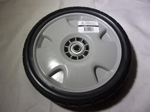NEW HONDA LAWN MOWER 9" WHEEL W/GEAR # 42710-VH7-305 - Picture 1 of 3
