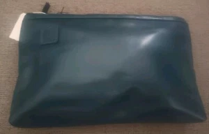 NWT Vintage ANNE KLEIN Green Leather Clutch Zipper Purse/ Bag  - Picture 1 of 9