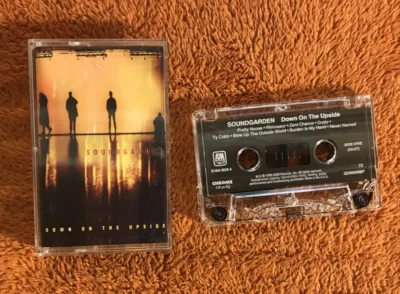 Soundgarden Down on the Upside Cassette Tape Album 1996 OG USA Press A&M grunge! - Image 1 of 2