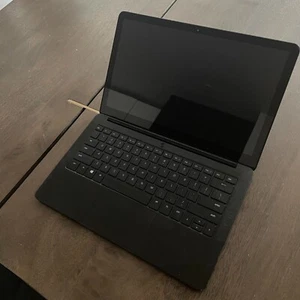 Razer Laptop Blade Stealth RZ09-02393E31-R3U1 Intel Core i7 8th Gen 8550U (1.80 - Picture 1 of 3