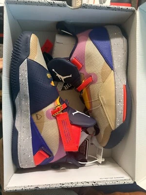 耐克 AIR JORDAN 33 沙漠矿石/白色-黑色 ACG AQ8830 200 男式 10 码 全新带盒 — 第 1/4 张图片