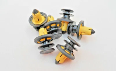 6 NEW DOOR PANEL CLIPS! FITS DODGE DART CHALLENGER JEEP CHEROKEE RAM 1500 & ETC - Image 1 of 3