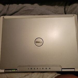 Dell inspiron 9400 Has Bluetooth And DVD Player Tested Works Has Charger 