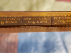 5pcs JM38510/00205BCA Dual D-type Positive-Edge-Triggered Flip-Flops With Preset - Picture 1 of 1