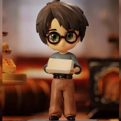 Pop Mart Harry Potter Piedra Filosofal - Harry con 11º Cumpleaños Pastel Figura Foto 1 de 2