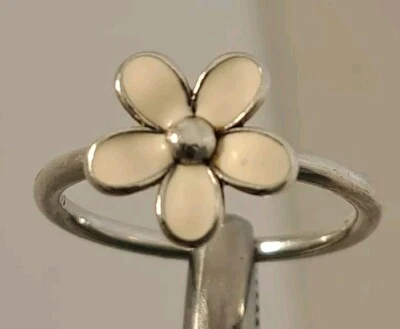 PANDORA Vintage Sterling Silver Enamel DAISY FLOWER Ring size 52 or 6 NICE - Image 1 of 4