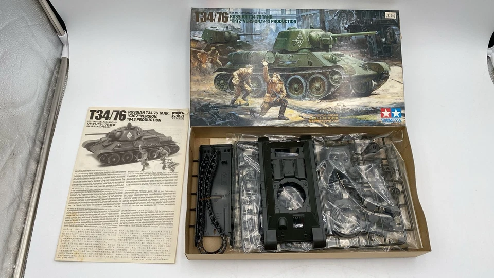  TAM35149 Tamiya T34/76 Russian Tank 1/35 - Immagine 1 di 2