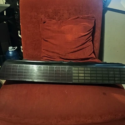 Luz trasera Pontiac Fiero LH 1984-1988 Foto 1 de 3