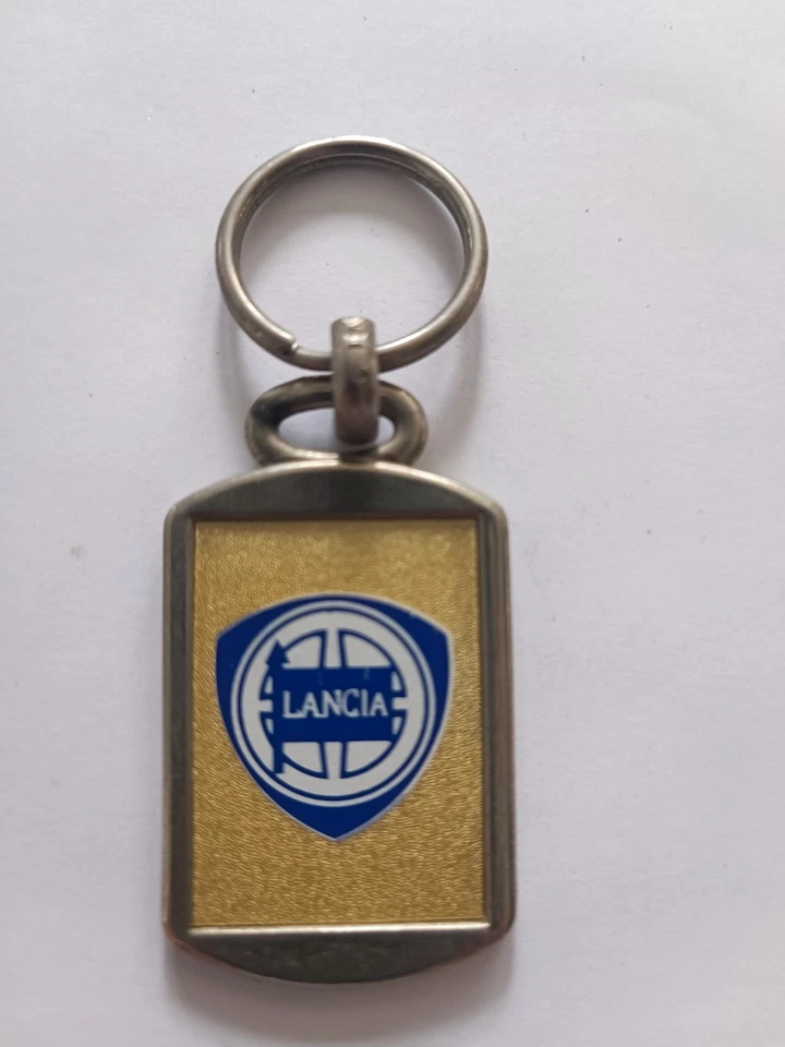 Porte-clés métal Logo LANCIA sans pub Garage Keychain vintage 70' - Photo 1/2