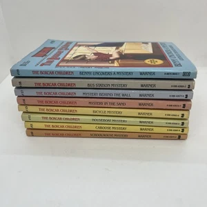 The Boxcar Children Vintage Lot 8 Paperbacks Scholastic 1990’s G.Warner 10-12, 15-19 - Bild 1 von 15