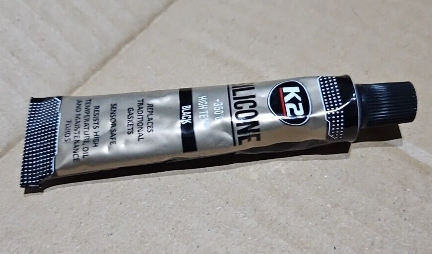 Guarnizione motore silicone alta temperatura nero sigillante + 350 C 21 g - Immagine 1 di 1