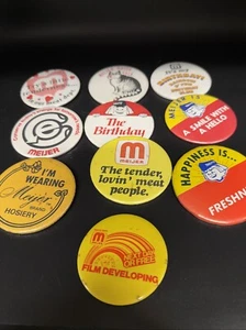 Menge 10 Meijer Thrifty Acres Vintage Pin Pinbacks Grand Rapids Greenville MI - Bild 1 von 11
