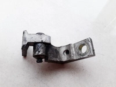 Volkswagen Golf 1999 Front Door Hinge USED, Genuine #903079-60 - Imagem 1 de 4