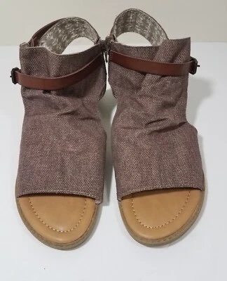 NUEVO SIN ETIQUETAS Blowfish Malibu 9.5 Marrón Gladiador Sandalia Cremallera Punta Abierta Lona Informal Boho Foto 1 de 4